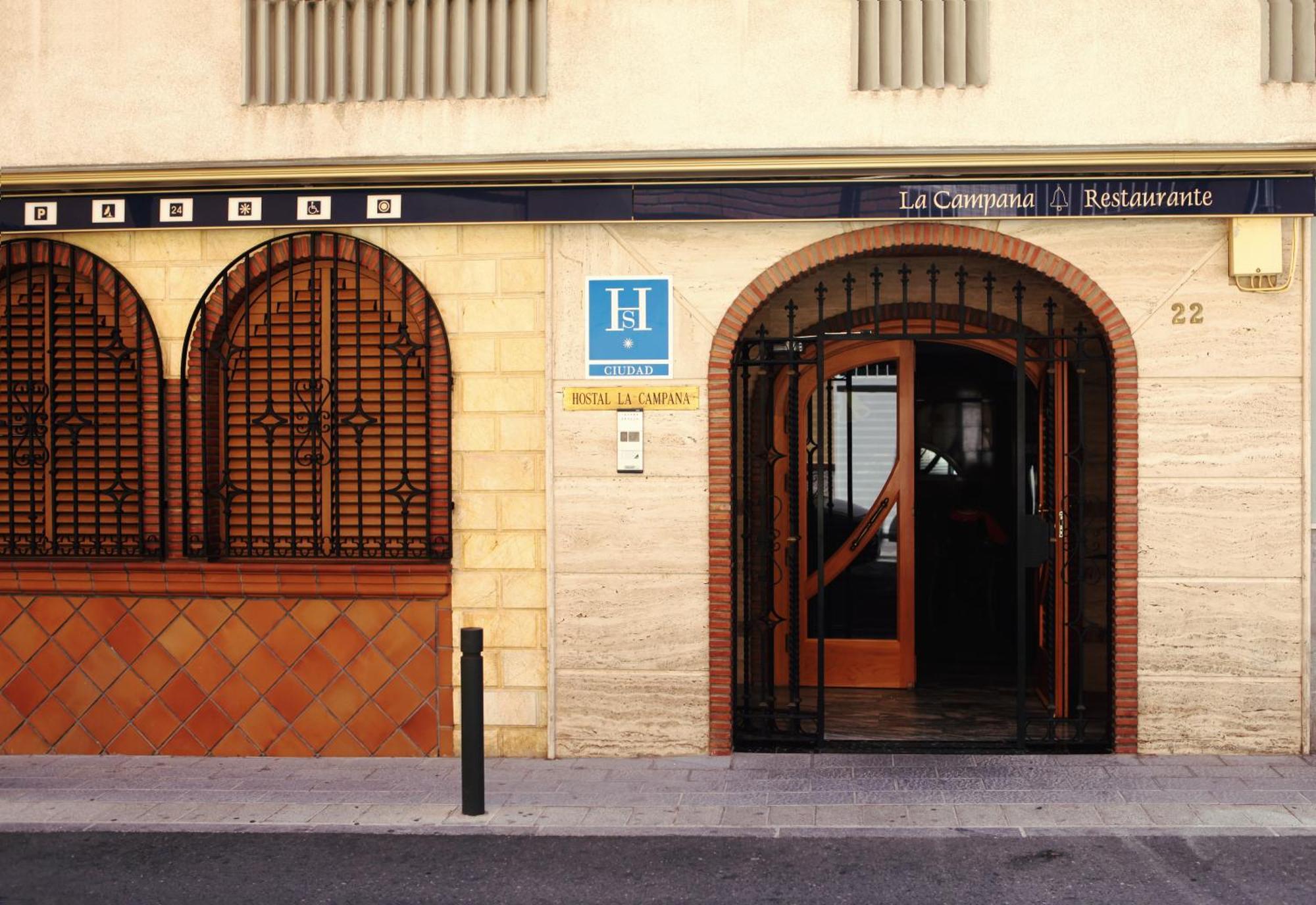 Hostal la Campana Motril Exterior foto